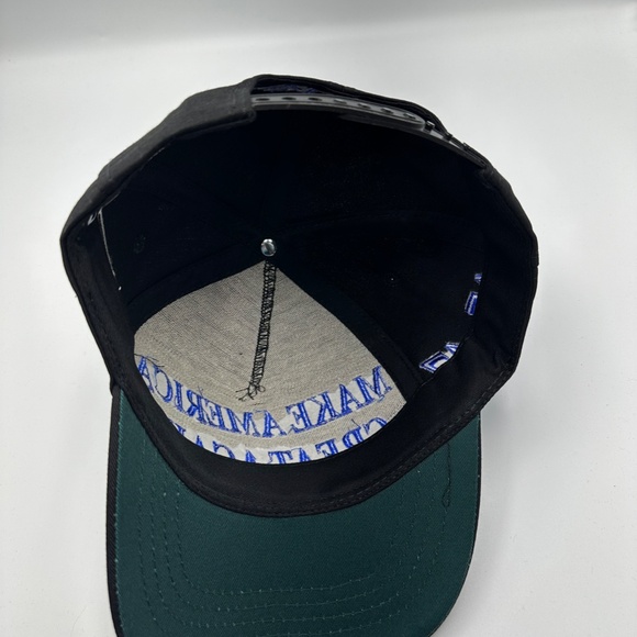 Cali-Fame Trump Make America Great Again Logo Black Trucker Hat Cap One Size - Picture 4 of 8